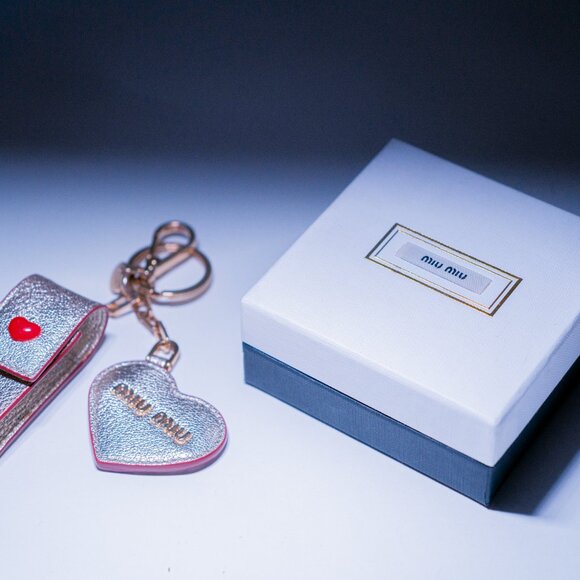 Miu Miu Lipstick Holder and mini Mirror - Picture 7 of 8